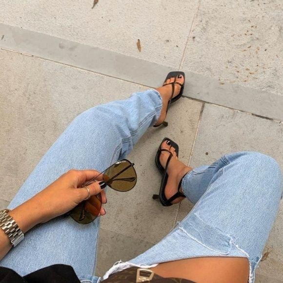 !!NEW!! Square Toe Ankle Wrap Thong Heels – Black - Picture 6 of 11